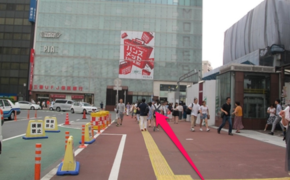 横浜駅西口から原一探偵事務所横浜までの行き方1